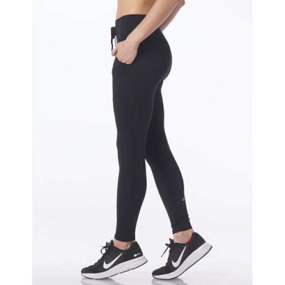 GLYDER ALL Versatile Legging: Black Medium - Picture 2 of 11